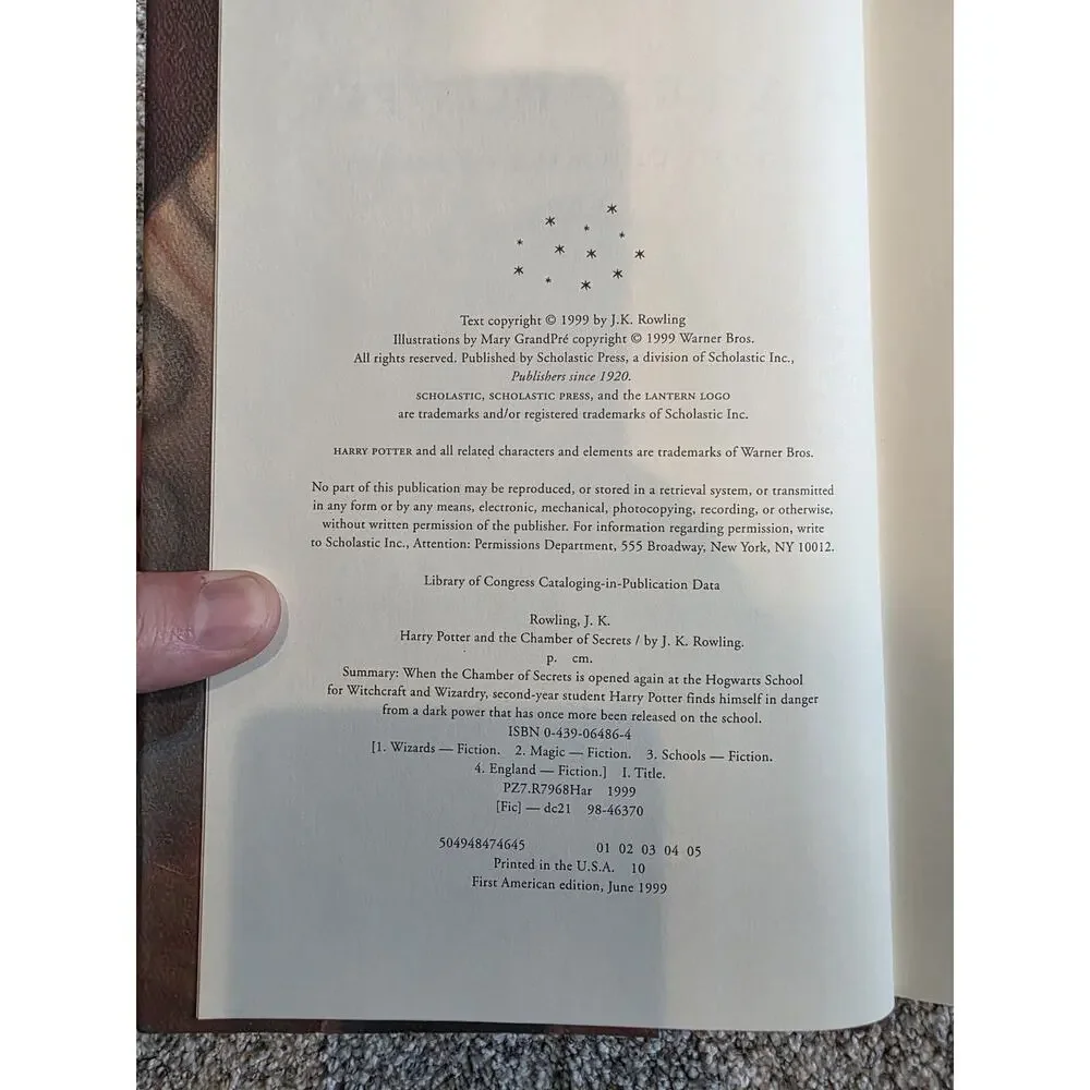 Harry Potter and The Chamber of Secrets, FIRST EDITION RARE MISPRINT, NEAR MINT!